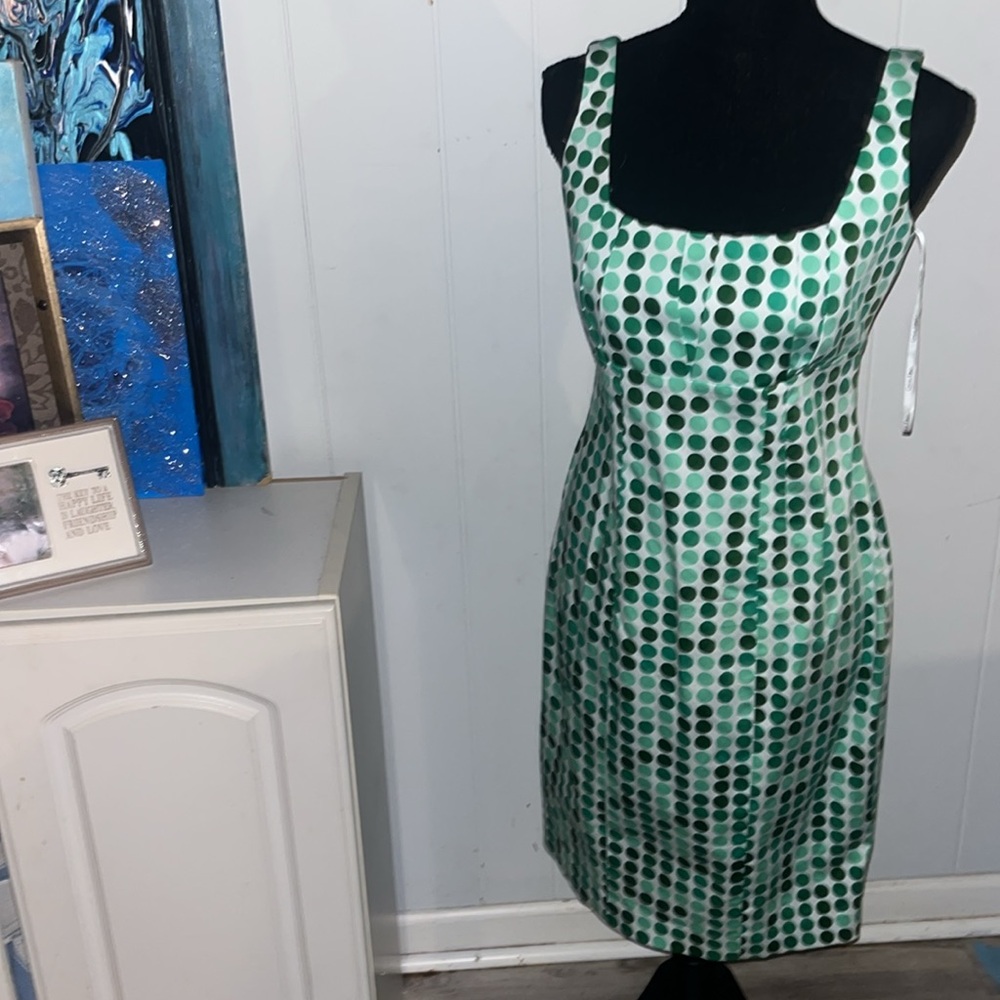 NWT CALVIN KLEIN size 2 dress !